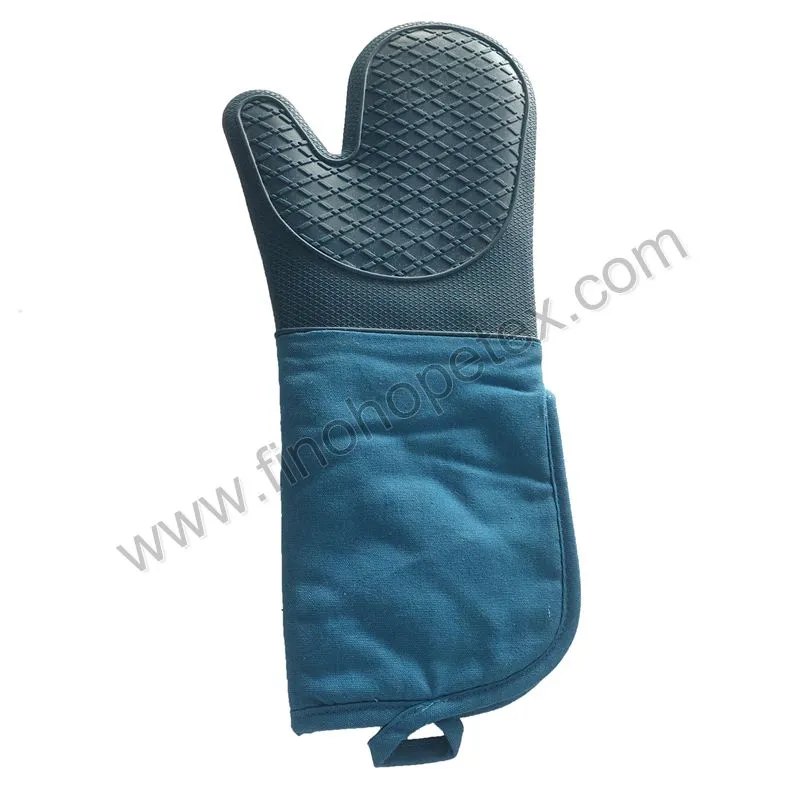 Custom Oven Mitts for Brand Promotion