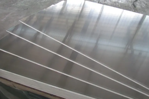 Aluminum plate is a non-ferrous, versatile, durable product crafted
