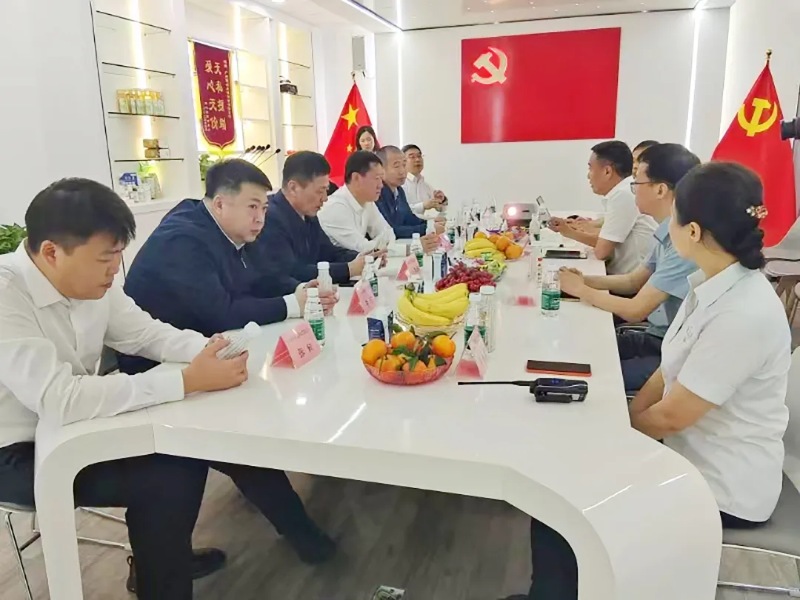 On March 30th, leaders visited the factory