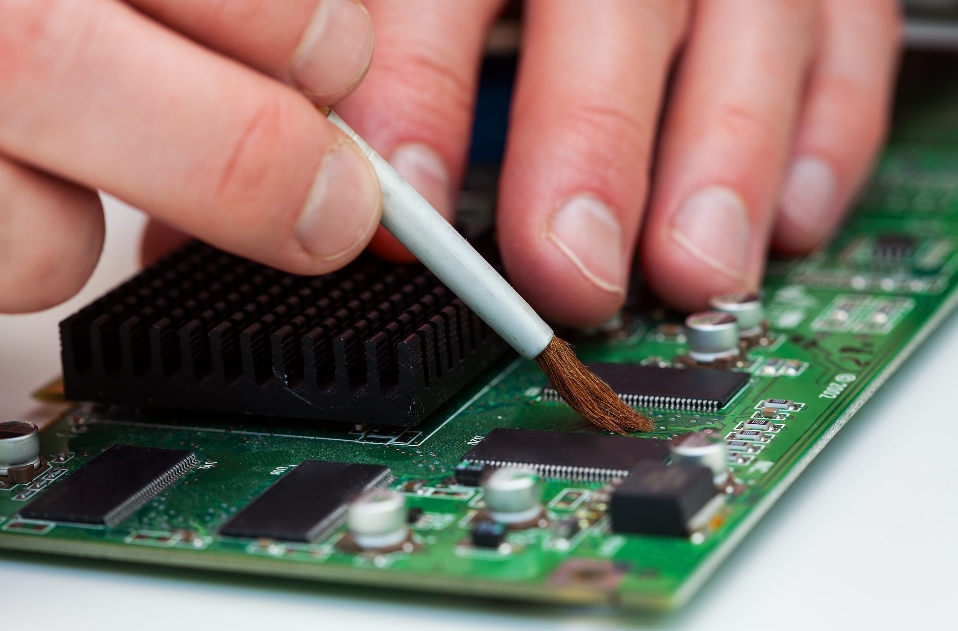 What are the coating methods of PCB circuit board coated with conformal coating?