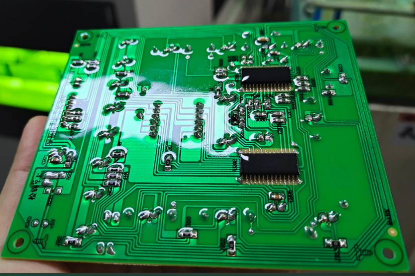 The practical operation diagram of conformal coating creates perfect PCB boards
