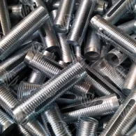 غلاف الدعامة المعدنية وصمولة الدعامة