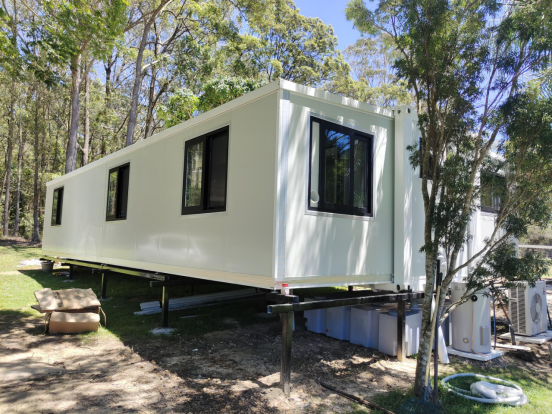 EXPANDING CONTAINER HOUSE