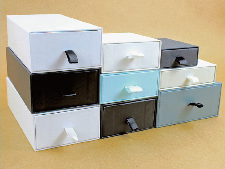 Setting the Trend: Our Flagship Product – Custom Drawer Packaging Boxes