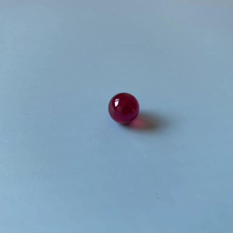 Ruby Ball Lens