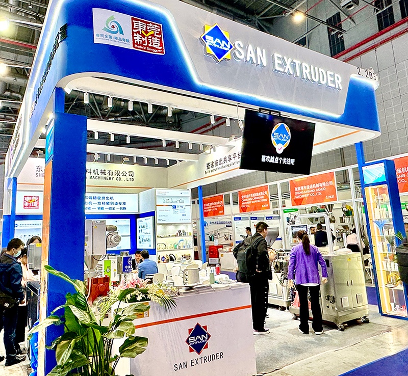 Dongguan Sheng'an Plastic Machinery Co., Ltd. Participated in Shanghai CMEF Medical Device Exhibition