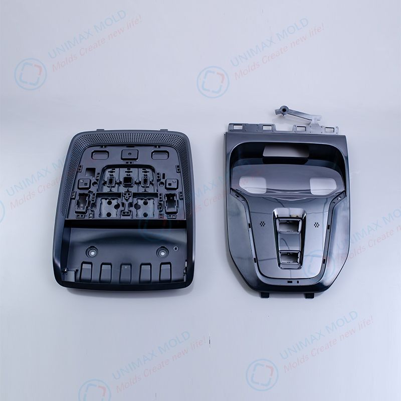 2K-Over Moulds: Tail Lamp