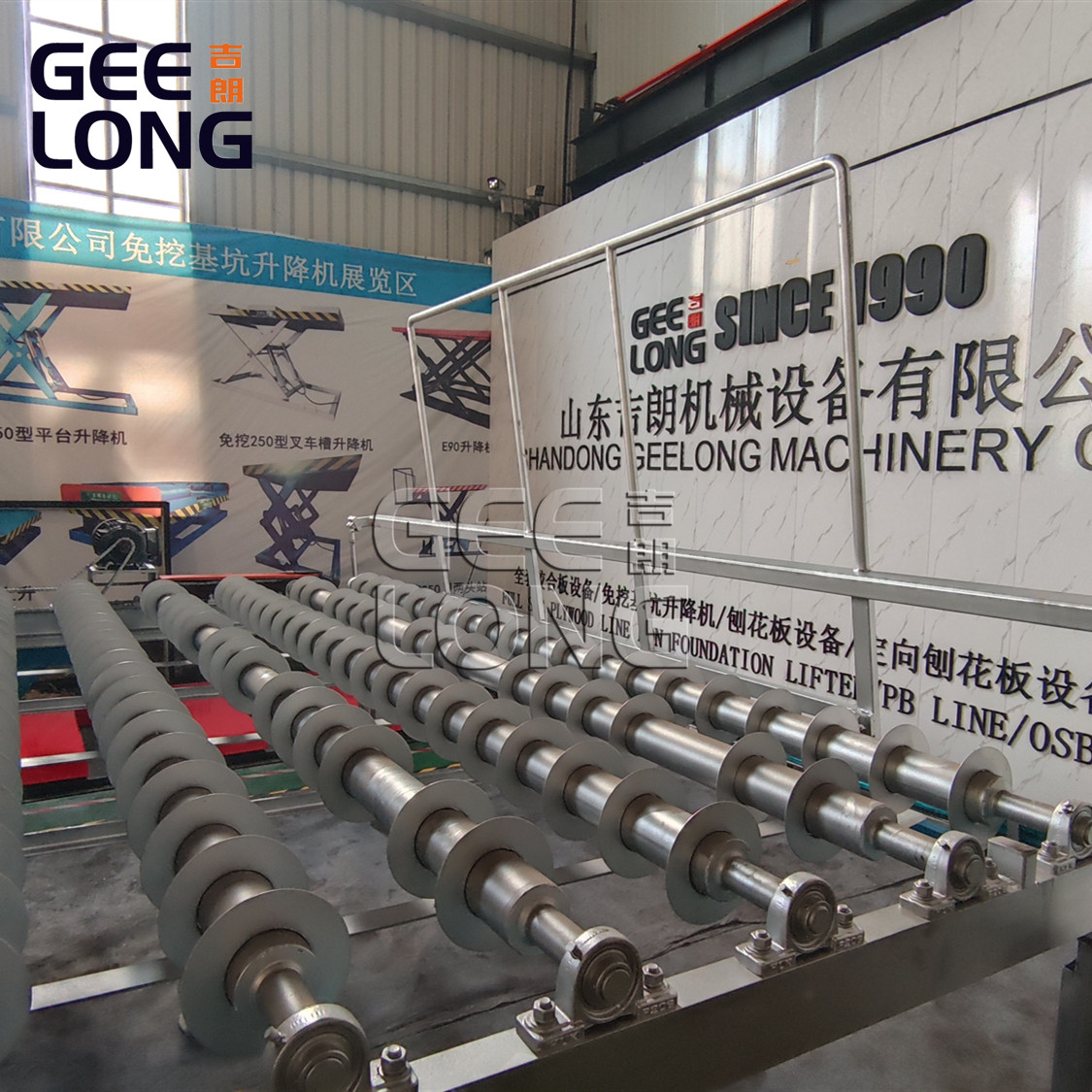 Loading and unloading rack for glue spreader machine