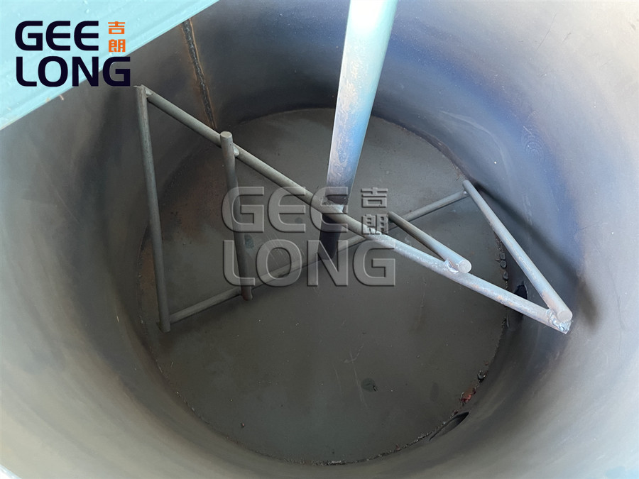 Glue mixer machine