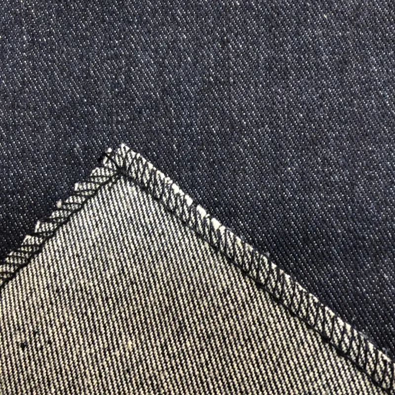 11,8 OZ jeans en denim brut Indigo dur