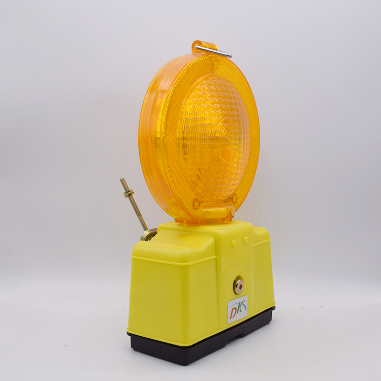 DK LED Traffic Warning Battery Barricade Light