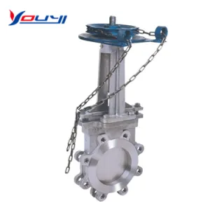 The gate is used as the opening and closing part of the gate valve. The direction of movement is perpendicular to the direction of fluid flow.