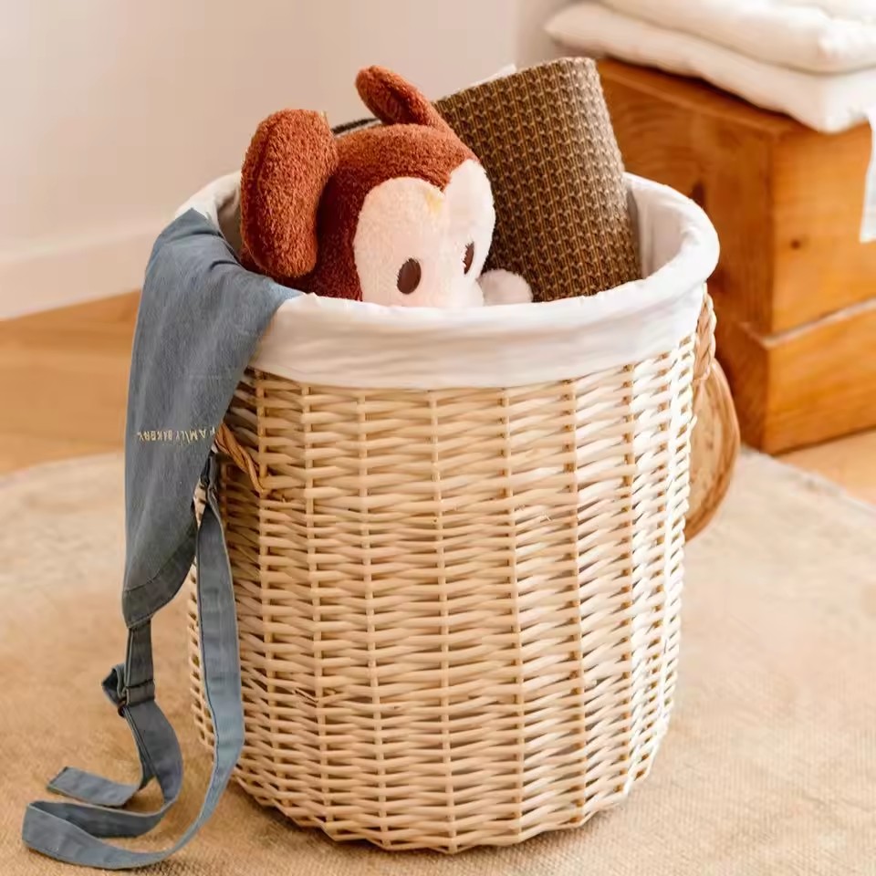 Willow laundry hamper