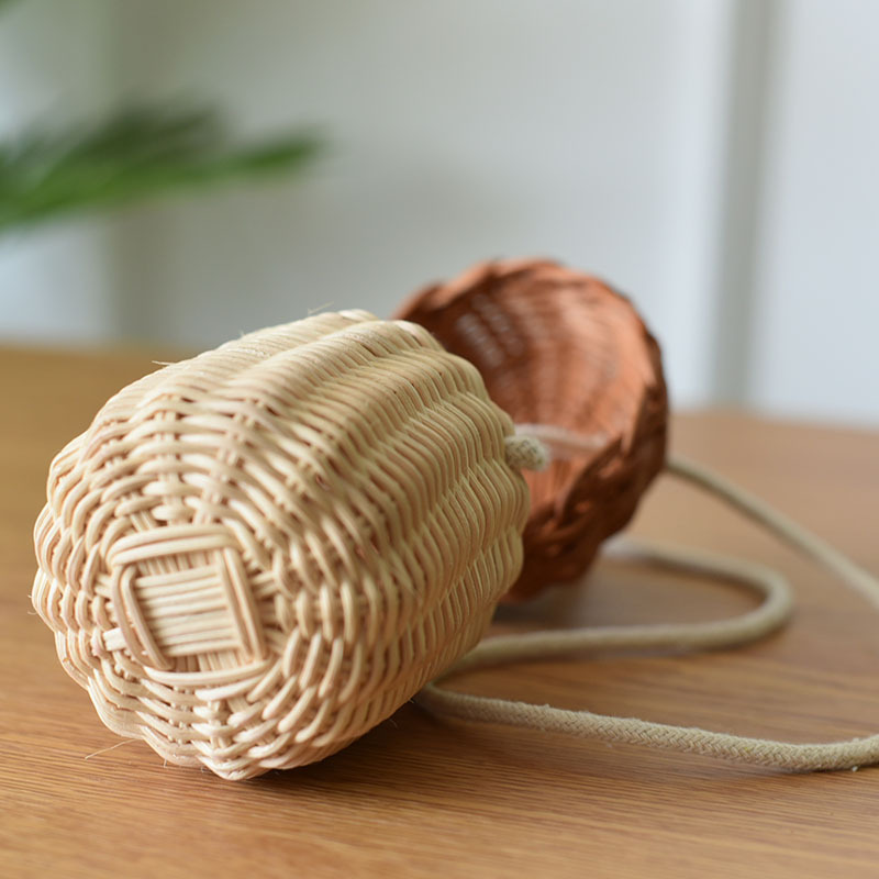 Mini rattan basket