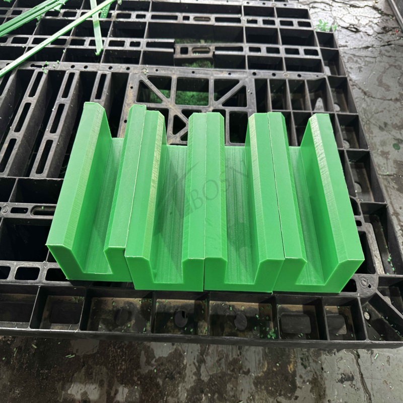New and used UHMWPE CNC plastic linear guide steel guide and conveyor chain guide with motor and sliding bearing