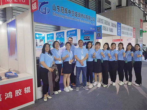 At the Shanghai Glass Exhibition, customers from various countries flocked to Shandong Guanhui's booth for insulating glass materials