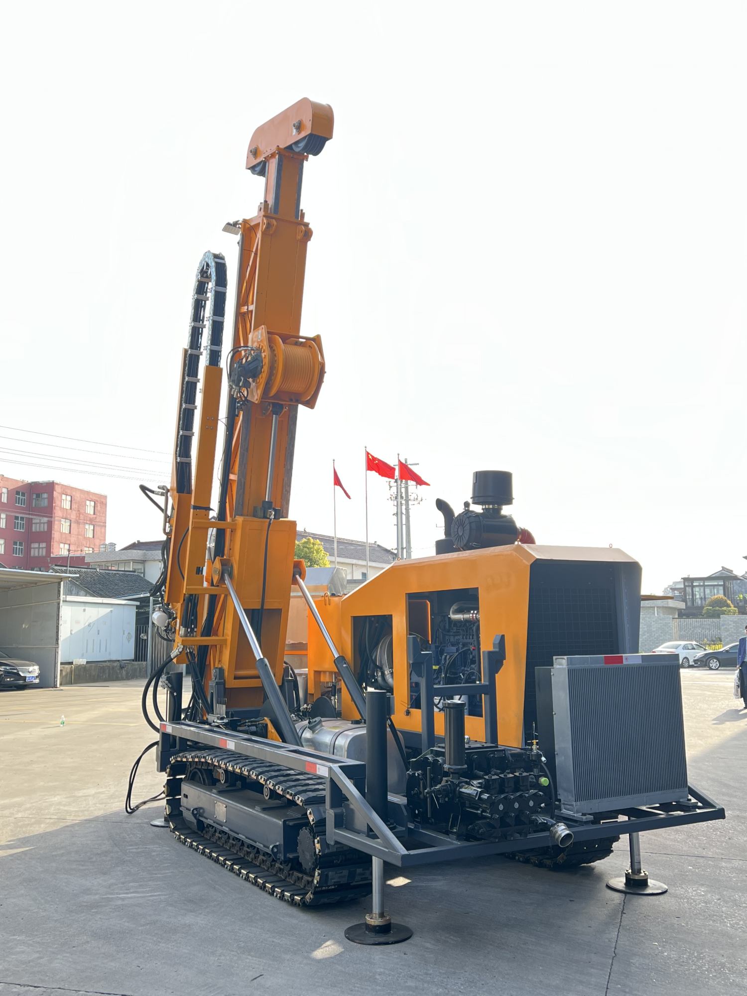 Full hydraulic surface core drilling rig for mineral exploration CR-15