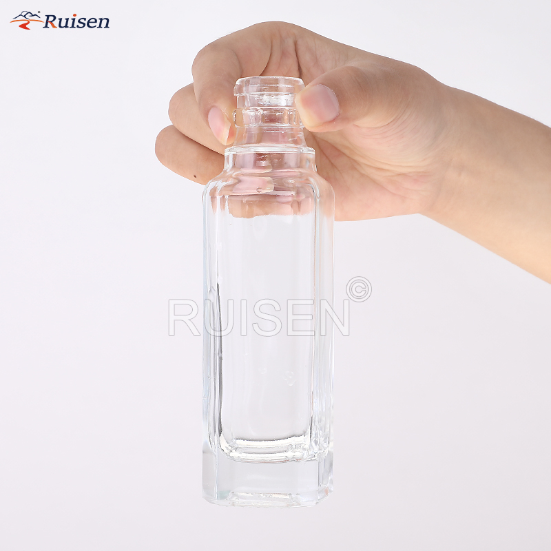 Wholesale high quality perfume bottle 50ml/100ml rectangular transparent glass empty perfume bottle