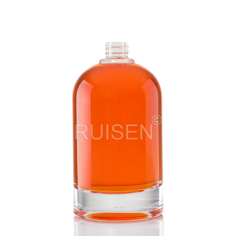 Empty 50ml 100ml Round custom shape color transparent glass aromatic bottle reed diffuser glass bottle