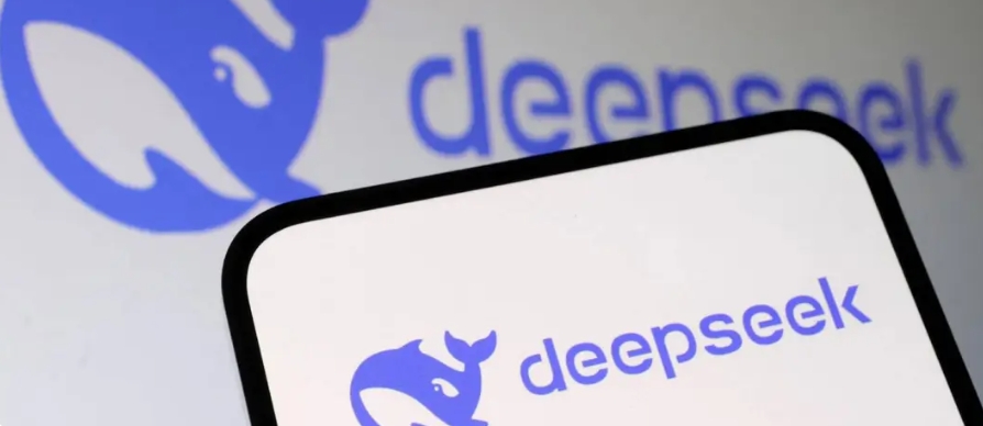 Deepseek Revolutionizes LCD Small Format Display Market, Enabling Intelligent Reasoning and Generalized Innovation