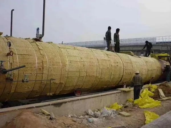 Insulating Columns Industrial Insulation for Boilers, Tanks & Reactors