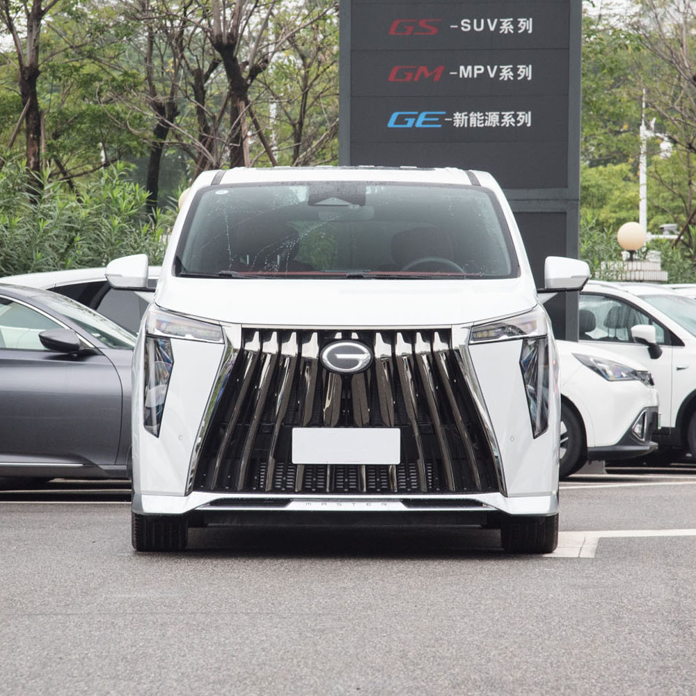 Trumpchi Hybrid MPV M8