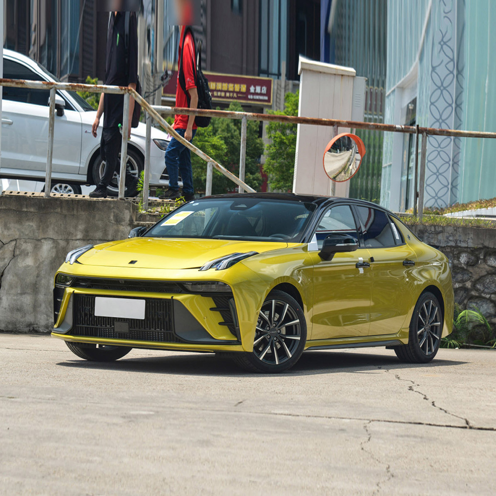 LYNK&CO 03 Sedan Gasoline