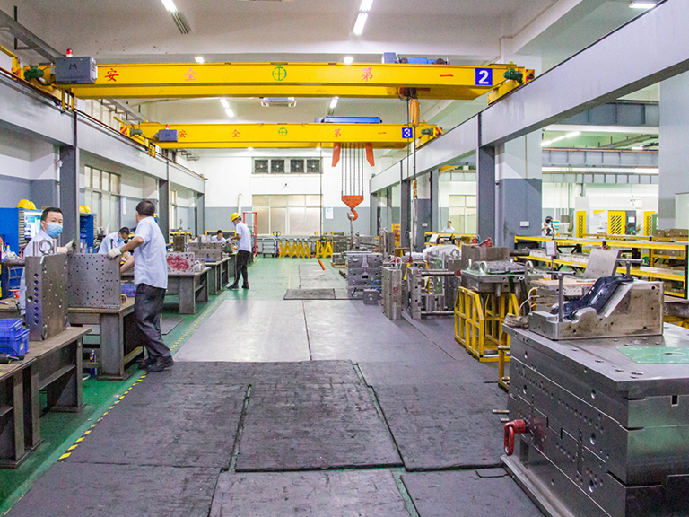 What are the five commonly used steels for plastic molds?