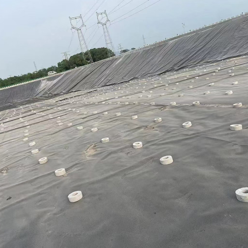 When to use geomembrane?