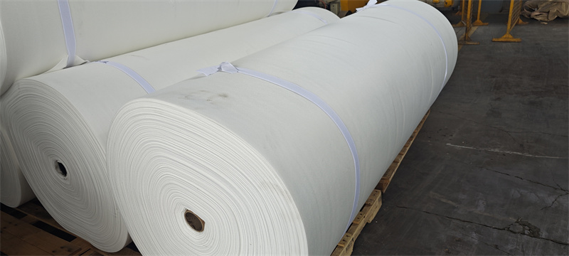 Short fiber geotextile fabric