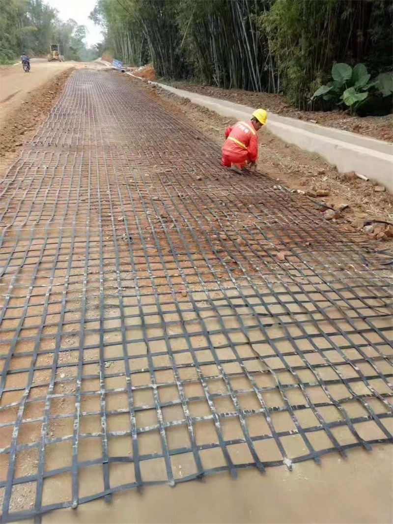 Geogrid applications /Uses of geogrid