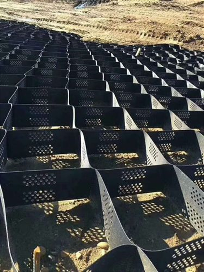 Geocells â€“ 3D Soil Stabilization Technology