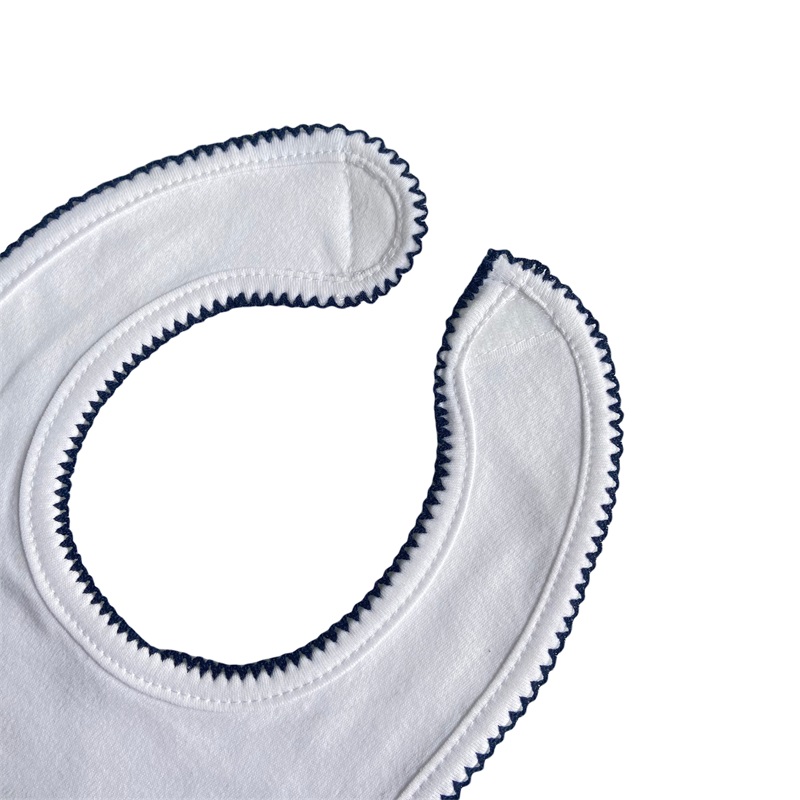 Curved tooth bib