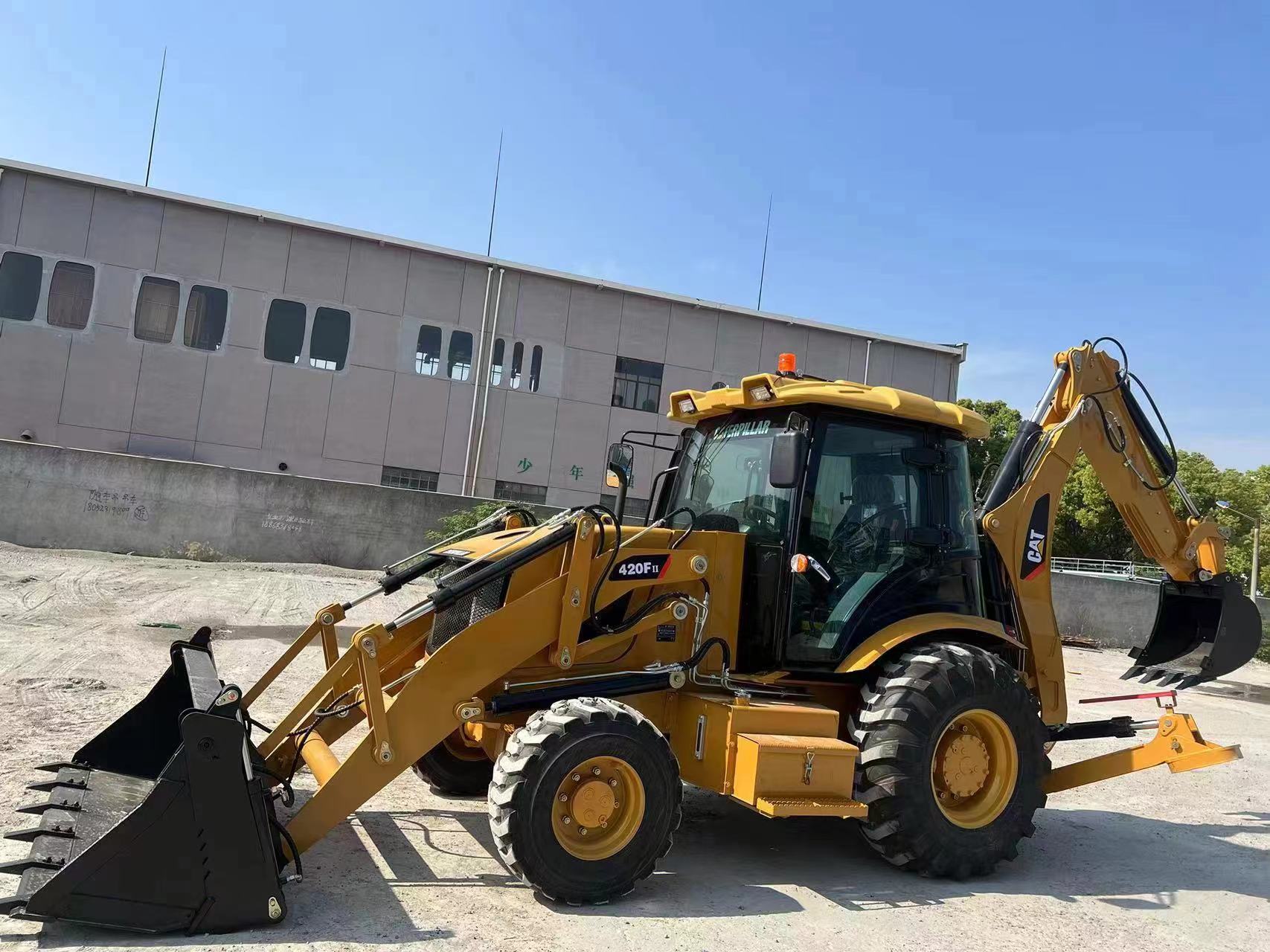 CAT 420F Backhoe Loader