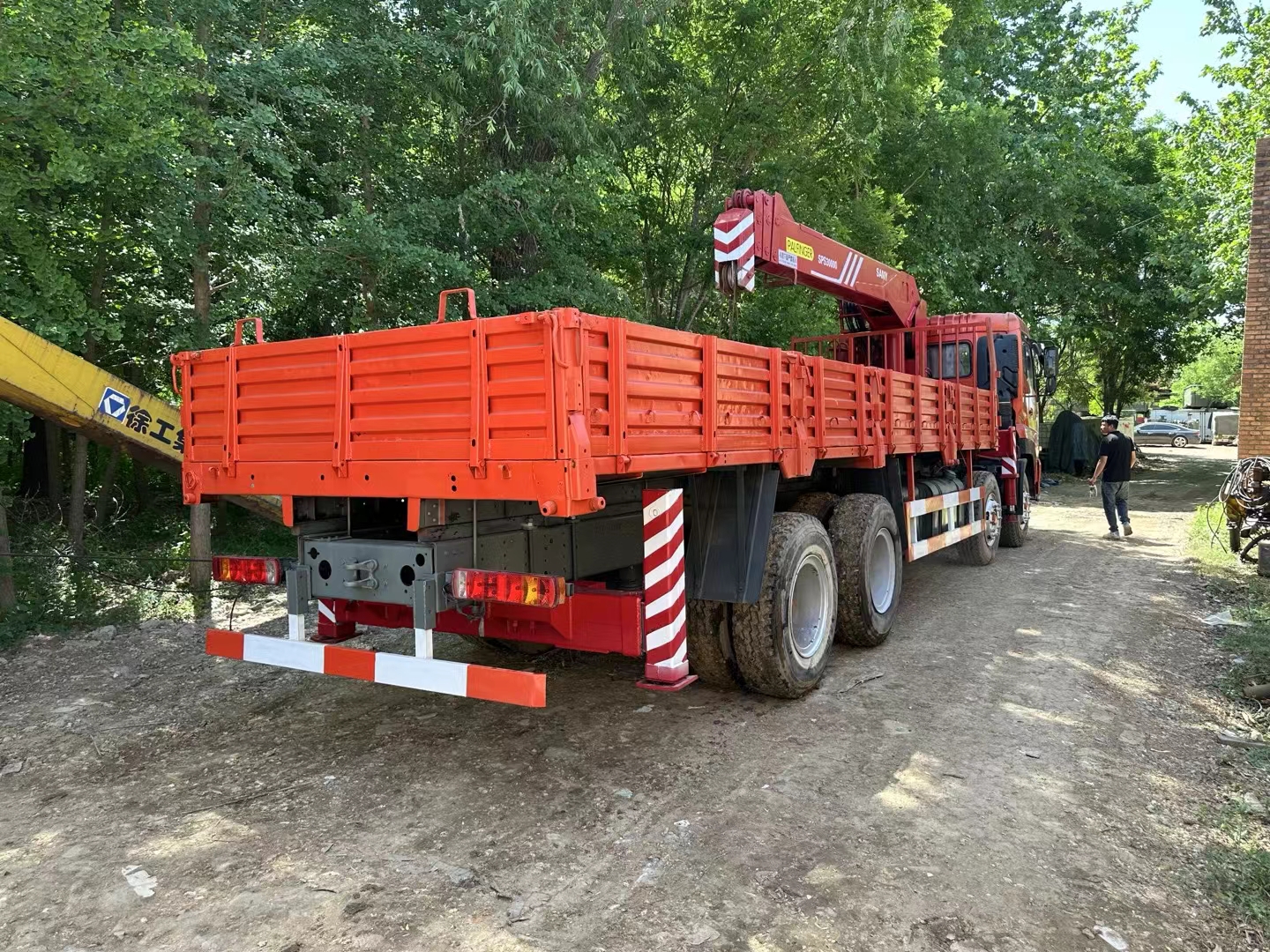 Sany SPS 30000 Truck Crane