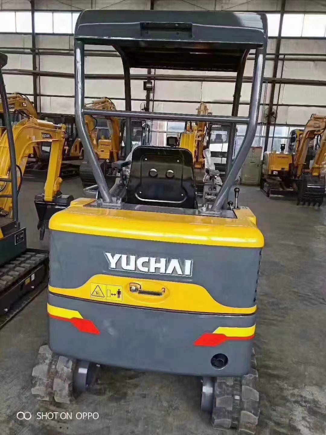 Yuchai YC22-9 Excavator