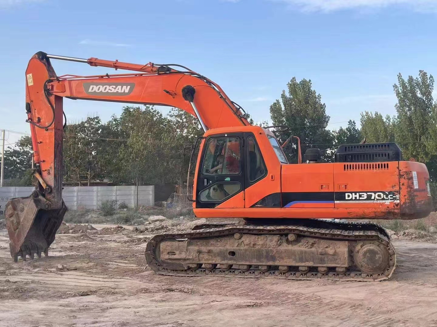 Doosan DH300LC-7 Excavator