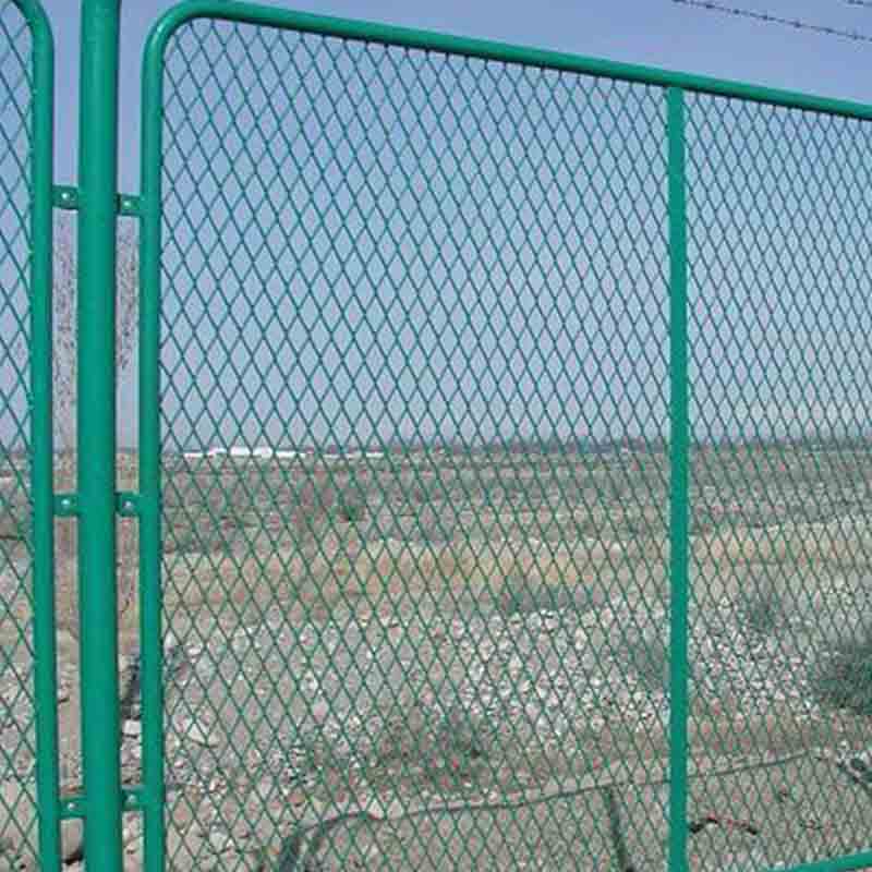 Diamond Steel Plate Mesh Fence