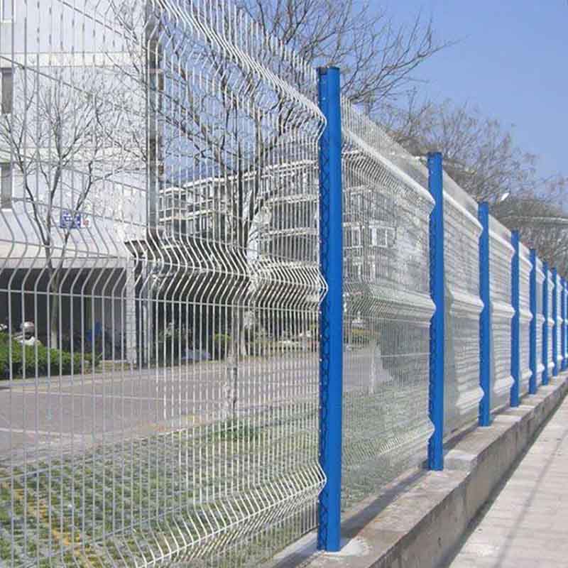 Peach-Shaped Column Triangular Bending Guardrail Net