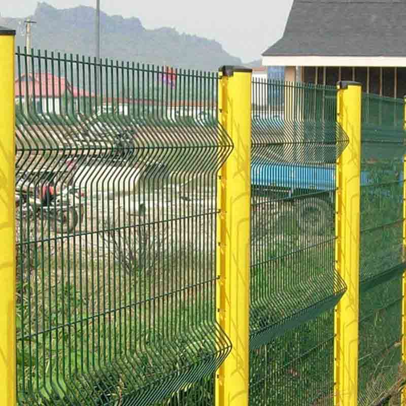 Peach-Shaped Column Triangular Bending Guardrail Net