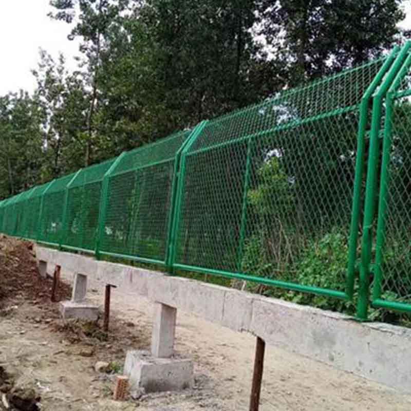 Railway Roadbed Slag Retaining Net Protective Fence Gate