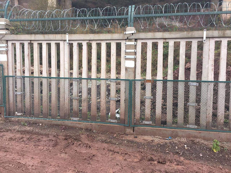 Reinforced Concrete Protective Fence