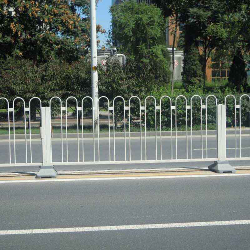 Beijing-Style Guardrail