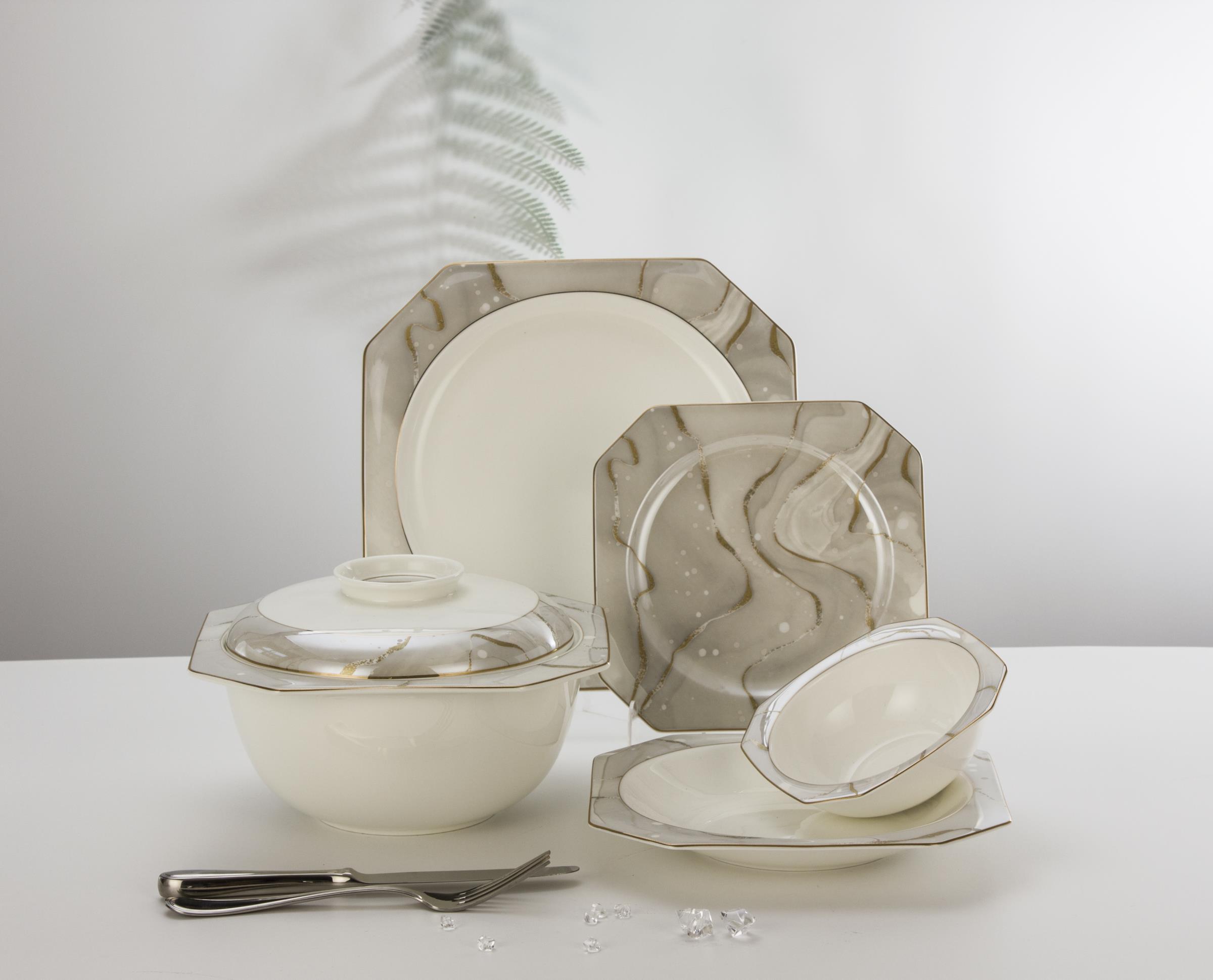 Jinfang Dinnerware Set