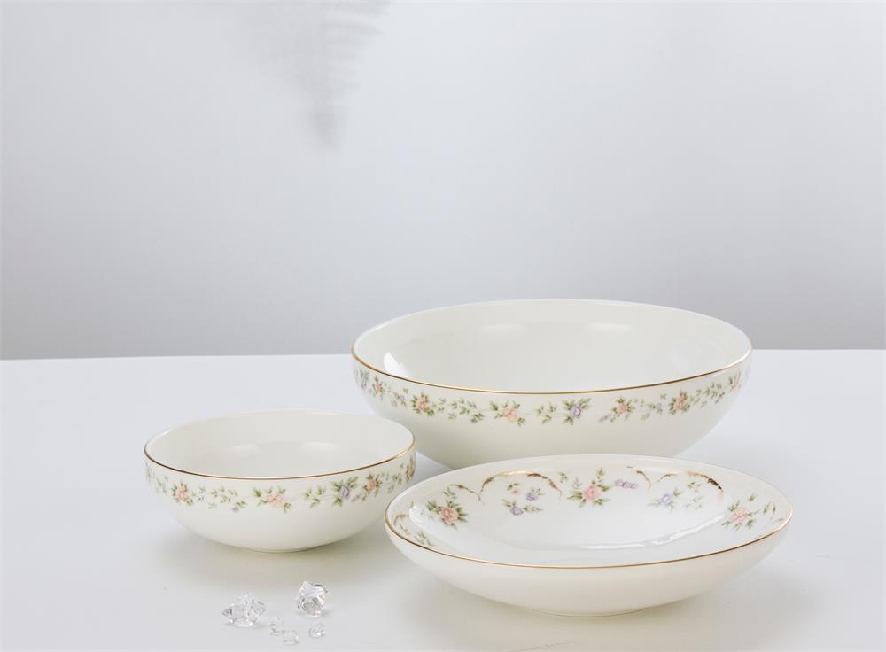 Haifei Red Flower Dinnerware Set