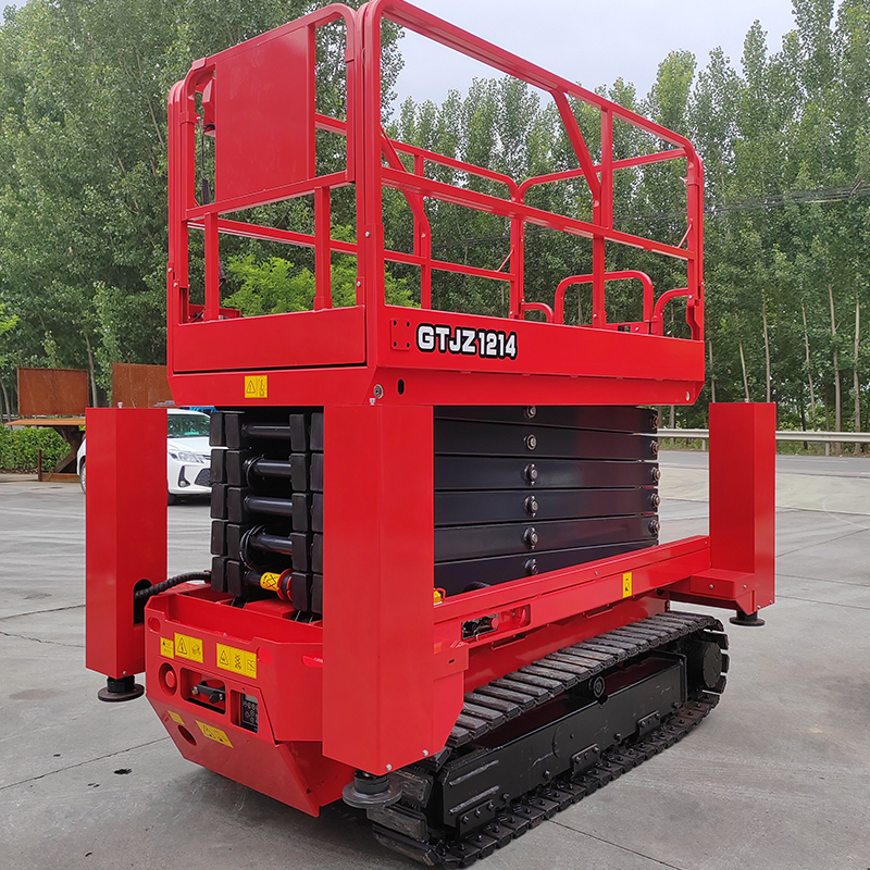 Crawler Scissor Lift