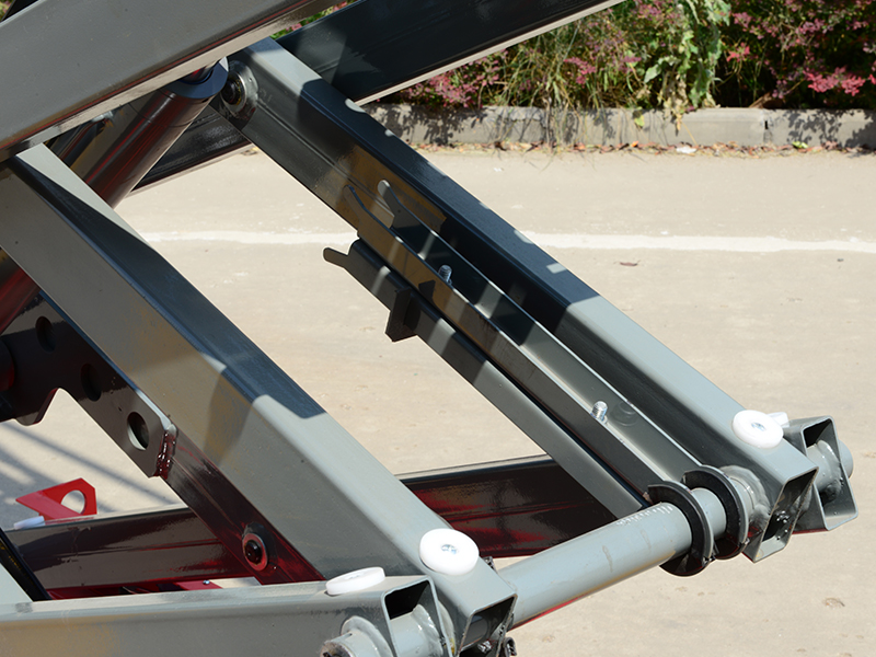 Self-propelled Electric Scissor Lift