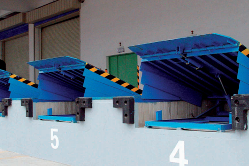 Stationary Loading Dock Ramps