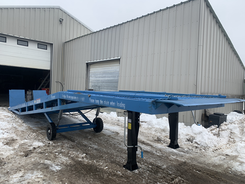 Mobile Loading Ramp