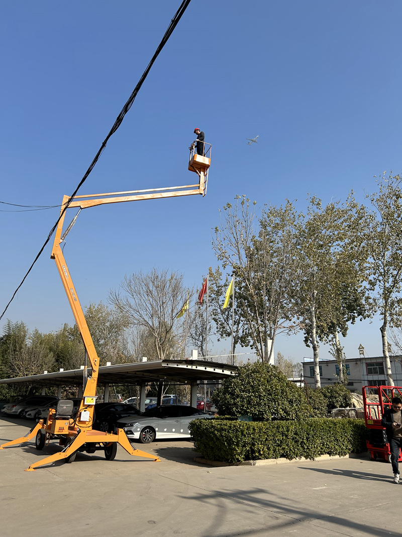 Mobile boom lift